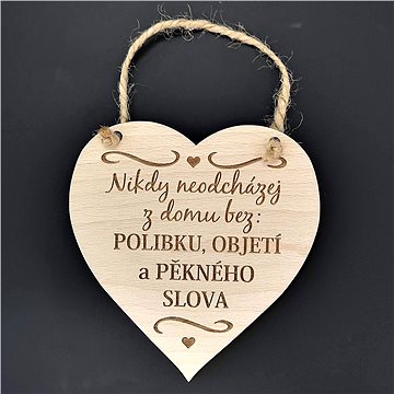 AMADEA Dřevěné srdce s nápisem Nikdy neodcházej z domu bez polibku,..., masivní dřevo, velikost 16x1
AMADEA Dřevěné srdce s nápisem Nikdy neodcházej z domu bez polibku,..., masivní dřevo, velikost 16x1