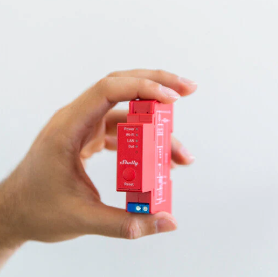 Spínač Shelly Pro 1PM, spínací modul na DIN lištu, měření spotřeby, LAN, Wi-Fi, a Bluetooth