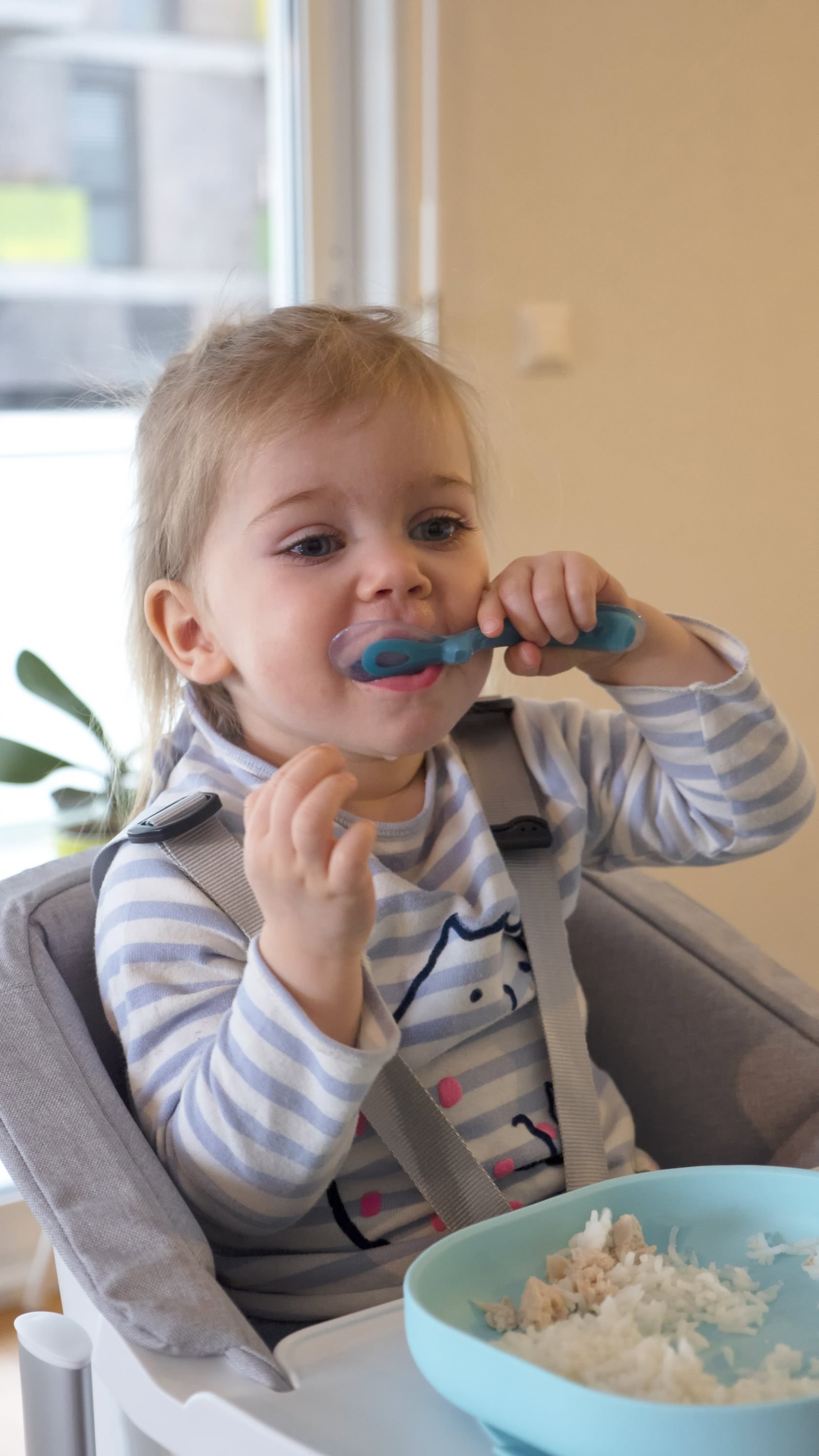 Dětský talíř Beaba Talíř silikonový s přísavkou Blue