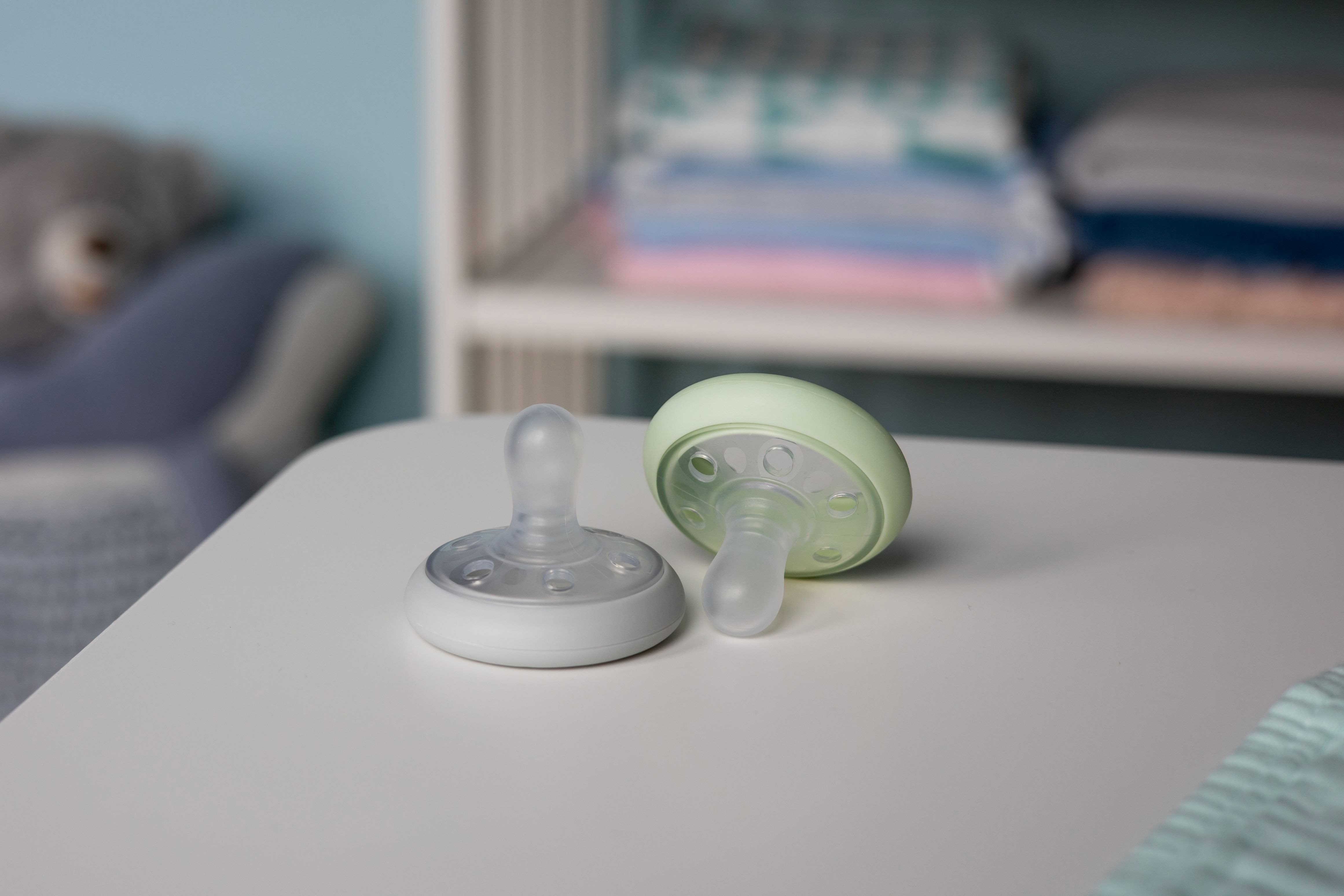 Dudlík Tommee Tippee CTN Breast-Like 6 — 18m, 2 ks