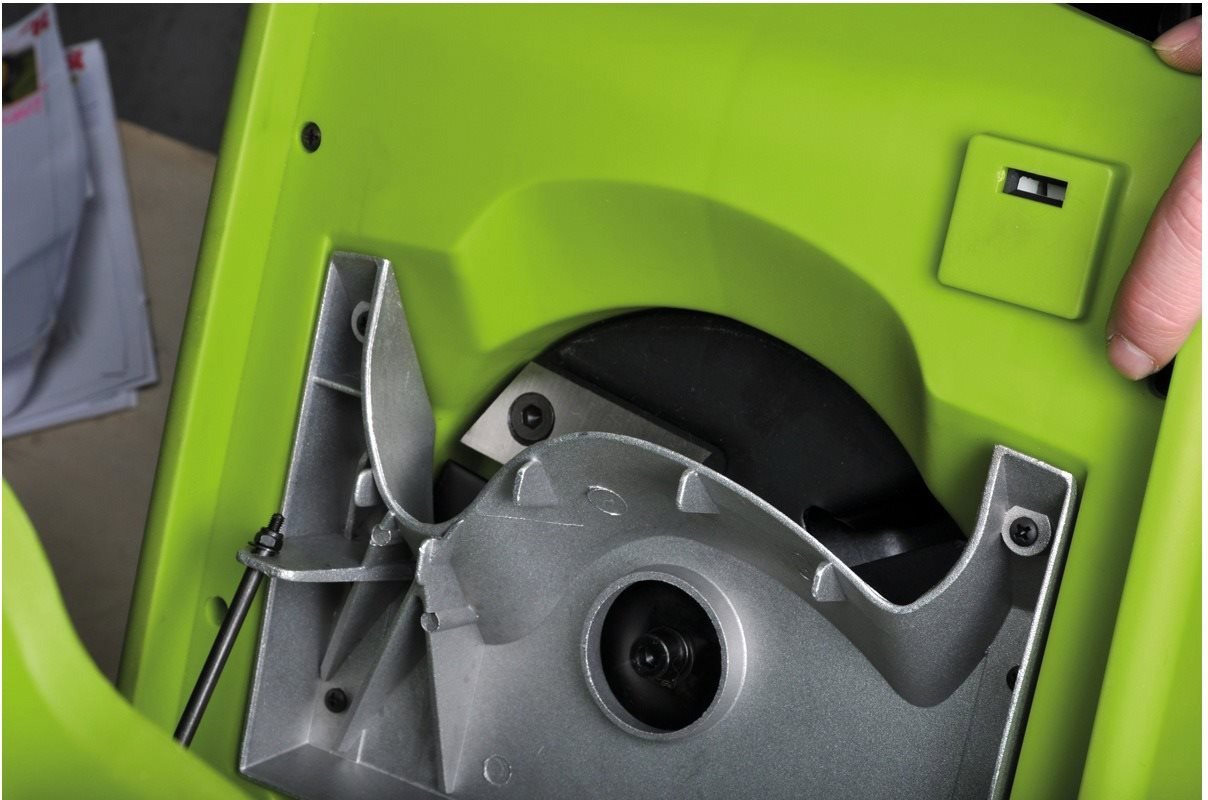 Drtič větví FIELDMANN Drtič větví elektrický 2500 W FZD 4020-E