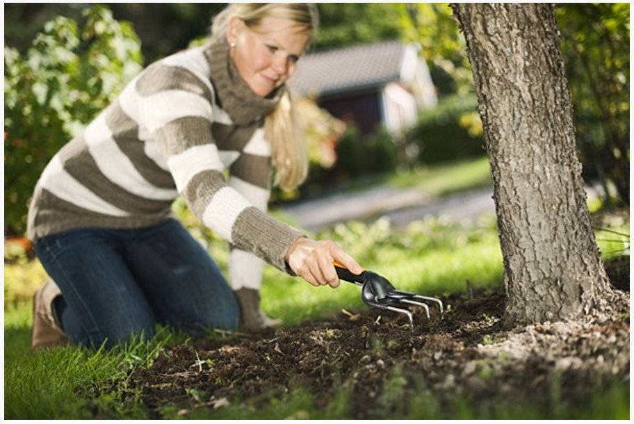 Fiskars Premium Cultivator Small