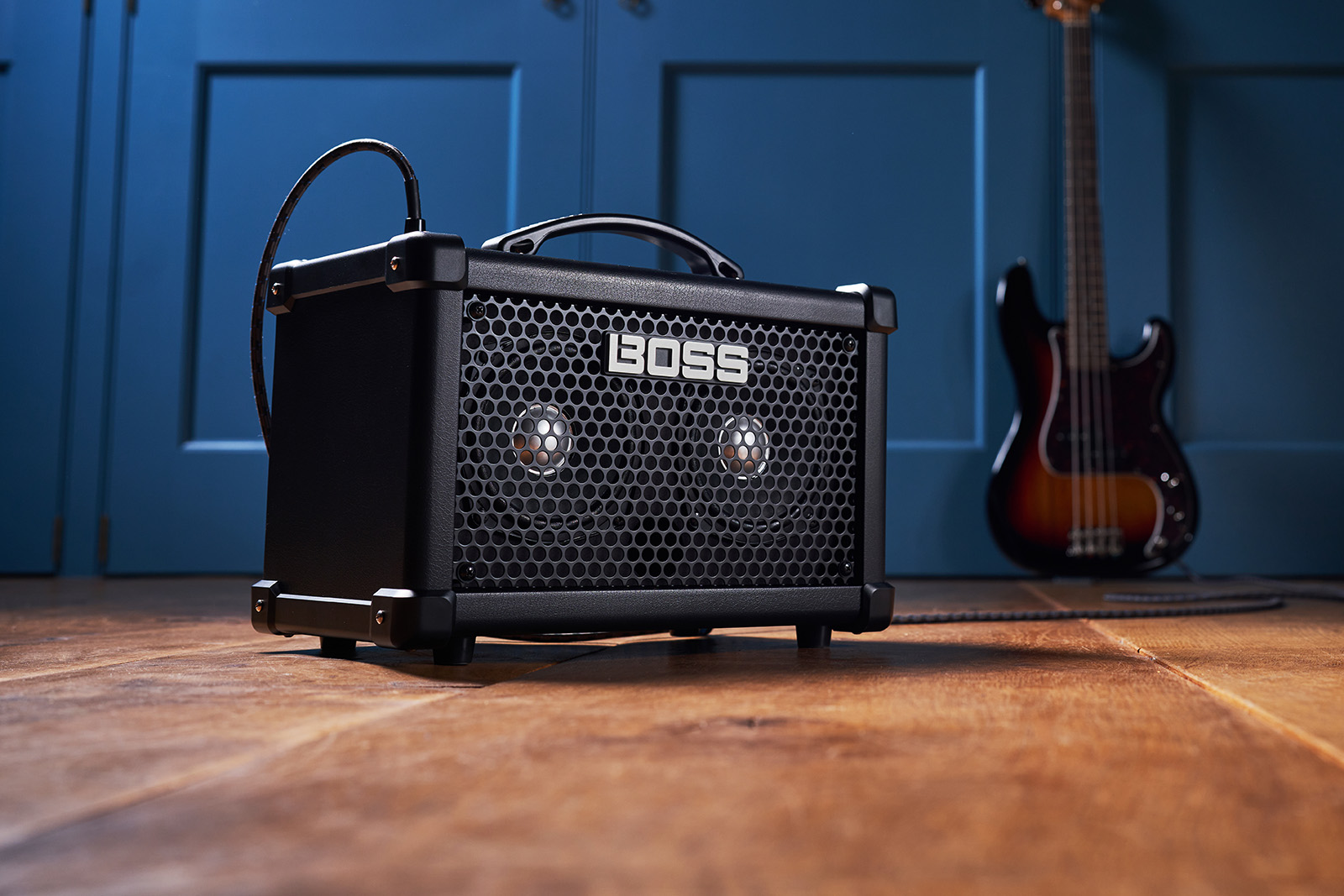 Boss DUAL CUBE BASS LX bass