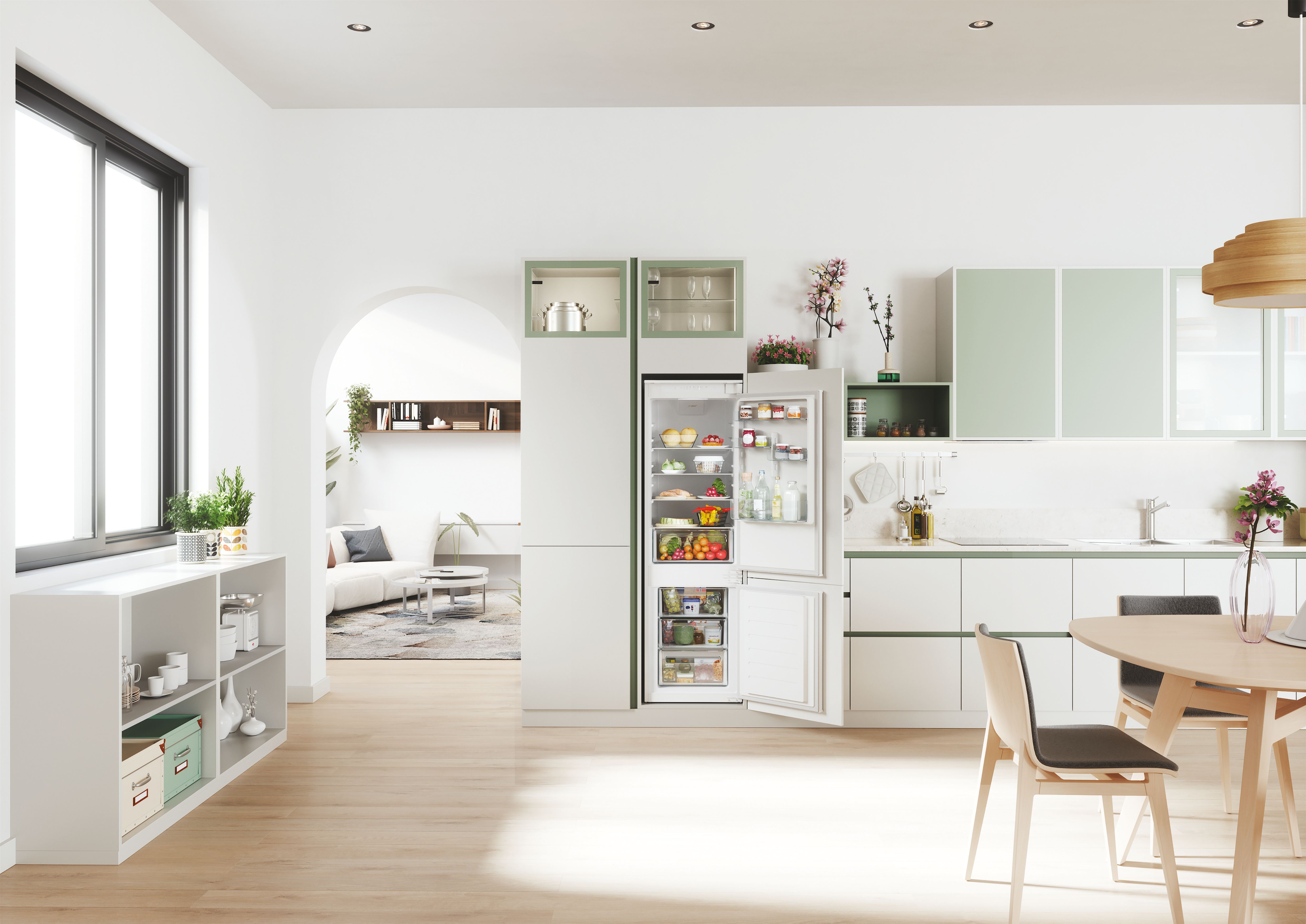 Vestavná lednice CANDY CBL3518E