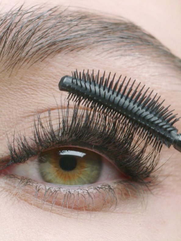 Řasenka MAYBELLINE NEW YORK Lash Sensational Luscious 9,5 ml