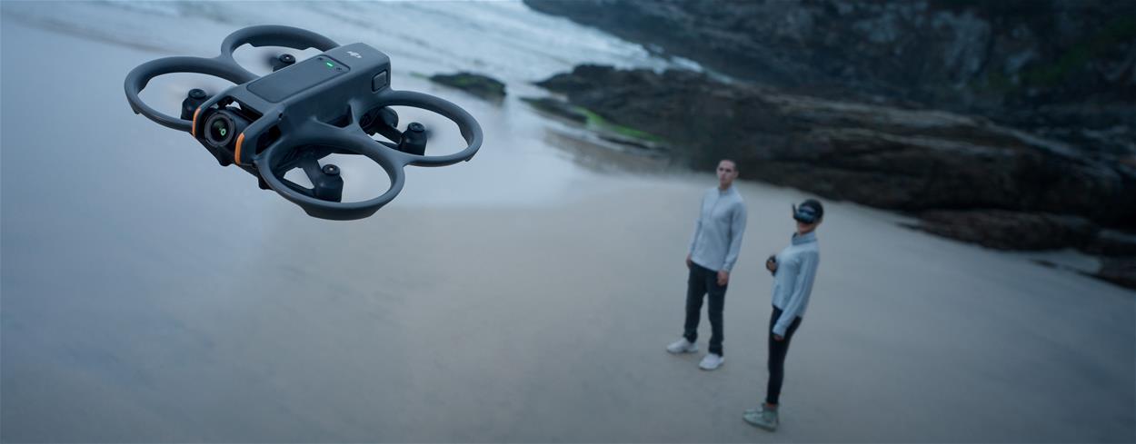 RC dron s kamerou DJI Avata 2 Fly More Combo (Three Batteries)