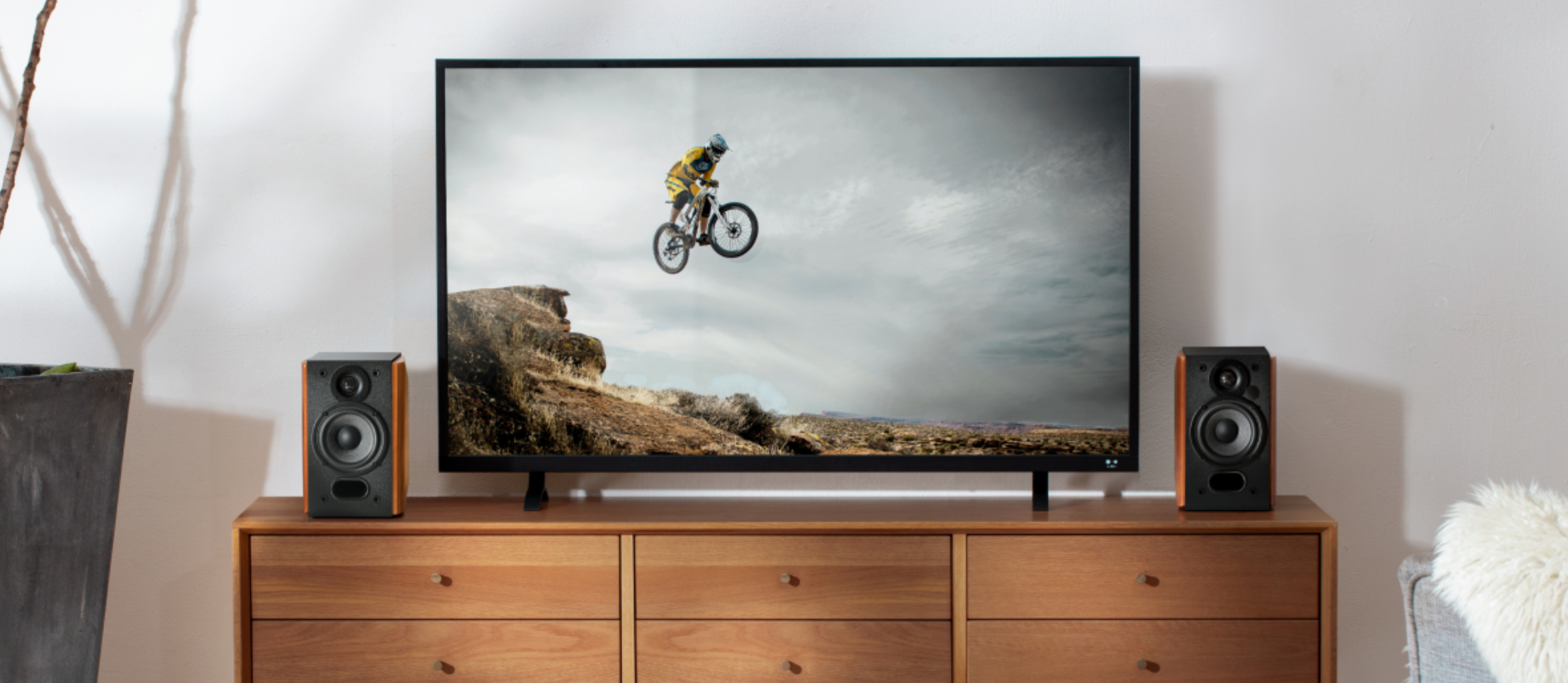 EDIFIER R1380T