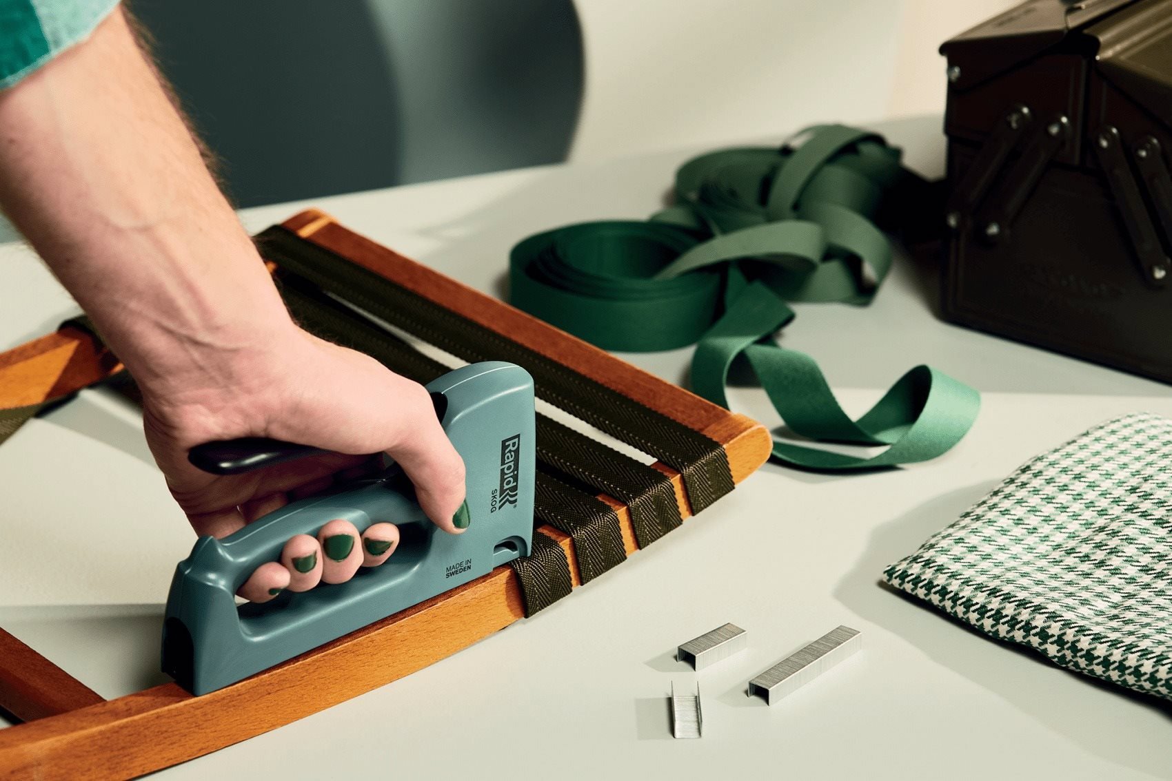 Elegant staple gun Rapid R13 Skog (green)