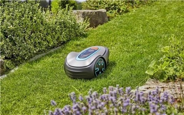 Robotická sekačka Gardena SILENO Minimo