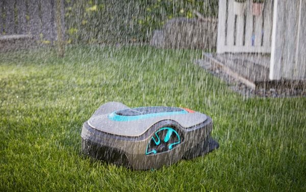 Robotická sekačka Gardena Smart SILENO LIFE