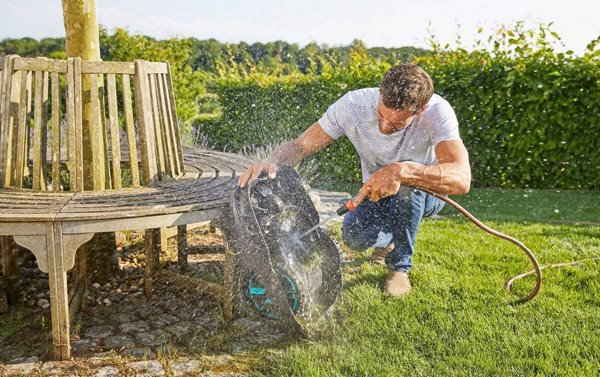 Robotická sekačka Gardena Smart SILENO LIFE