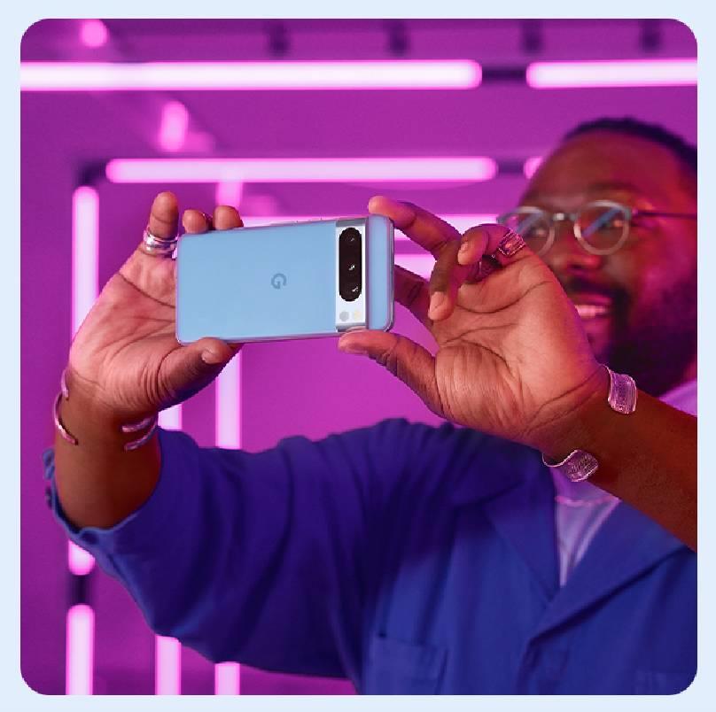 Chytrý telefon Google Pixel 8 Pro