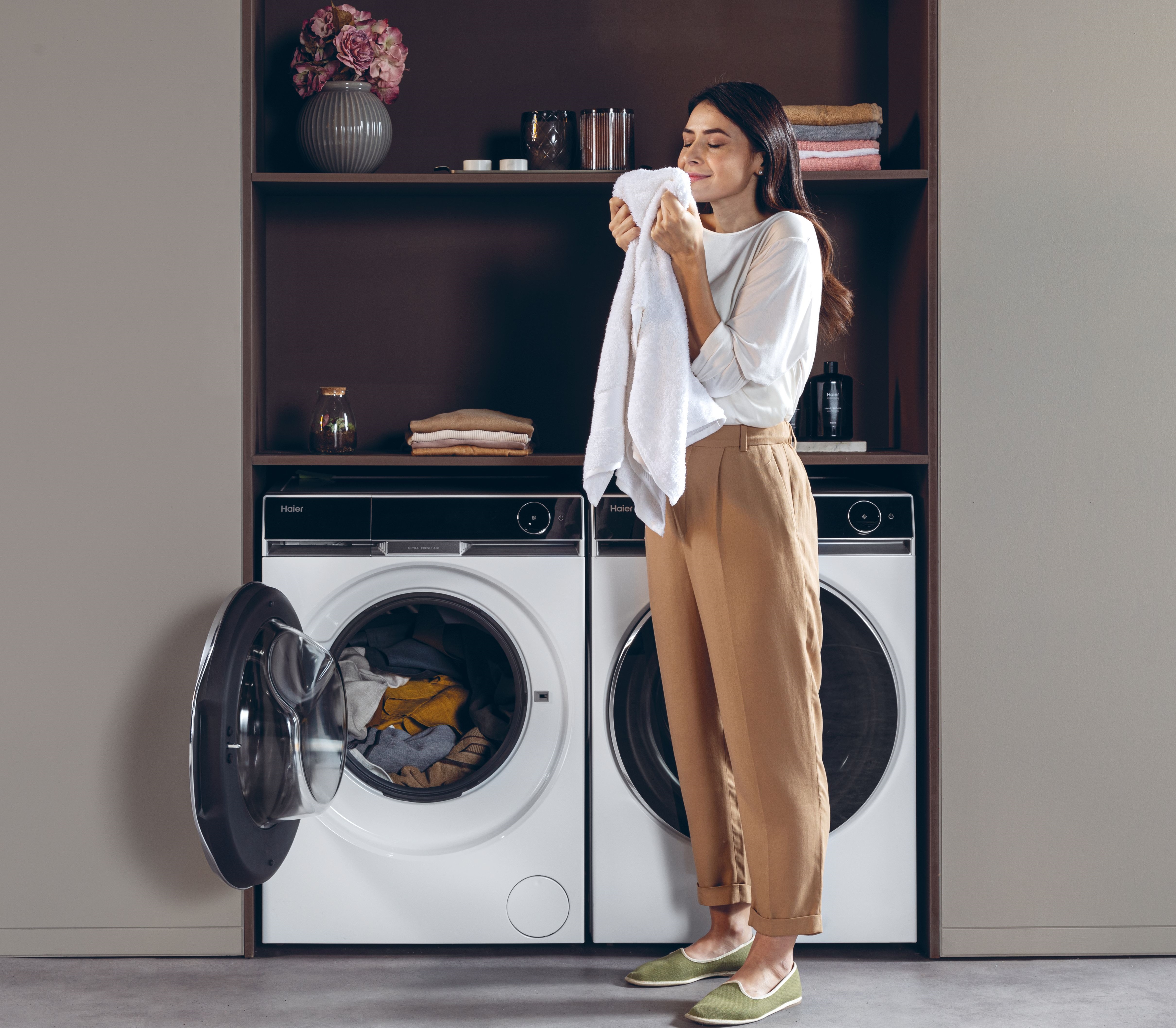 Práčka HAIER HW100-BD14397U1S