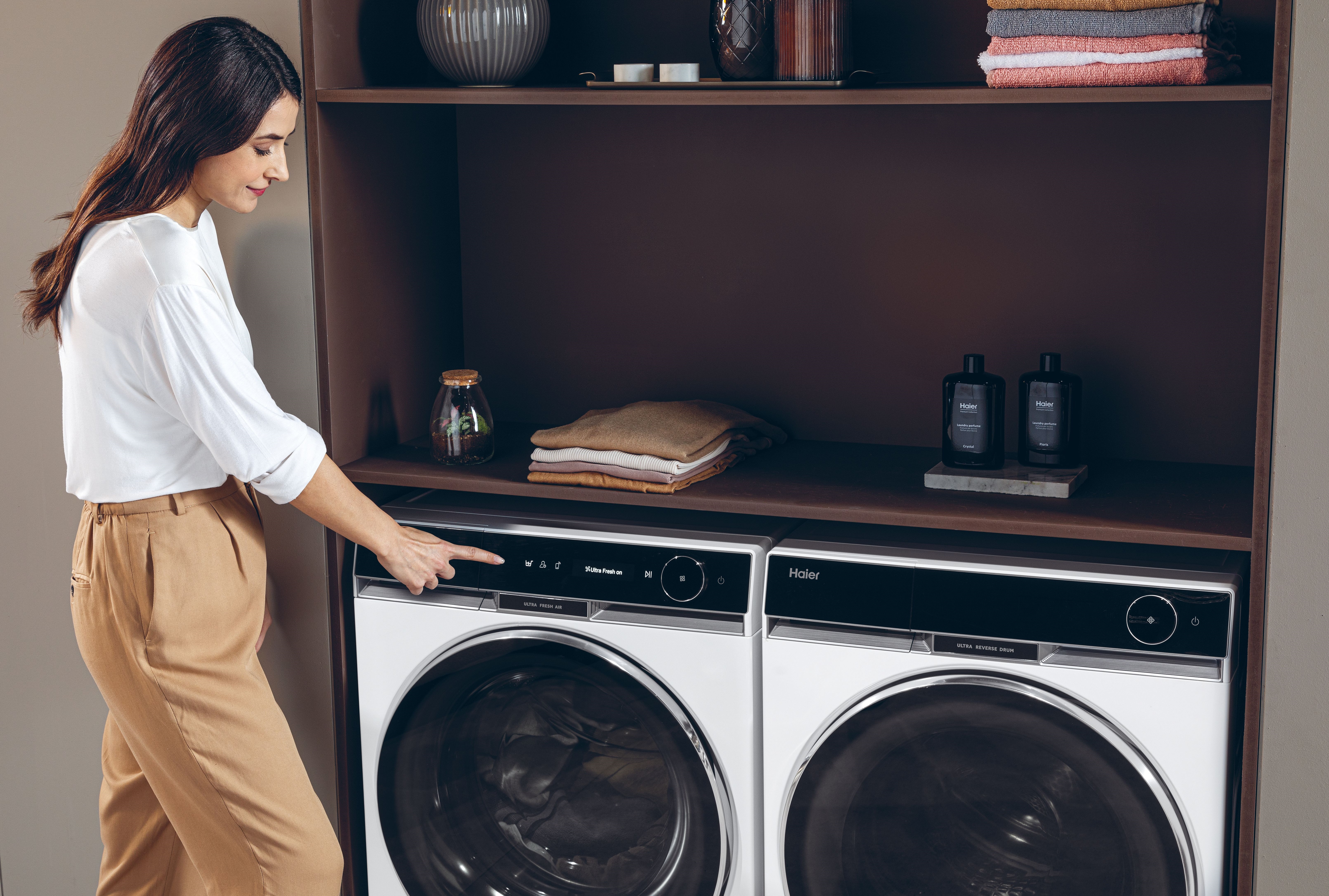 Práčka HAIER HW100-BD14397U1S