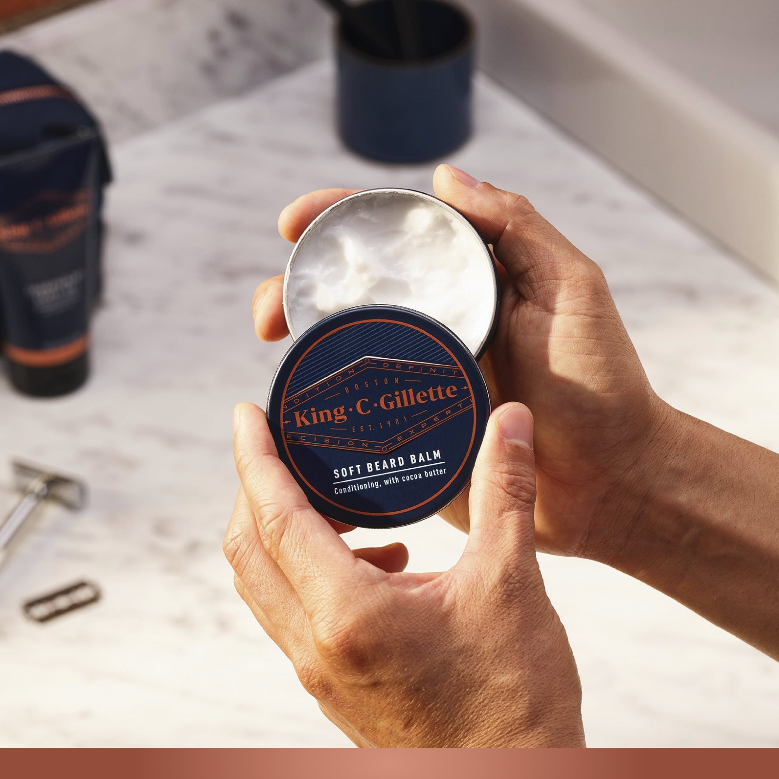 Balzám na vousy KING C. GILLETTE Beard Balm 100 ml