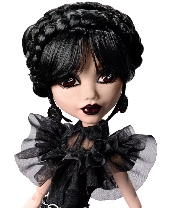 Panenka Sběratelská panenka Monster High X Wednesday Addams v černých šatech Rave’N, doplňky HXJ03