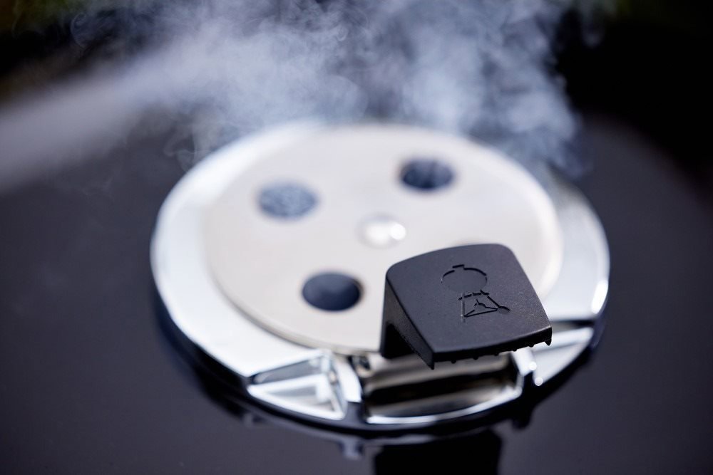 Gril Weber Summit Kamado E6