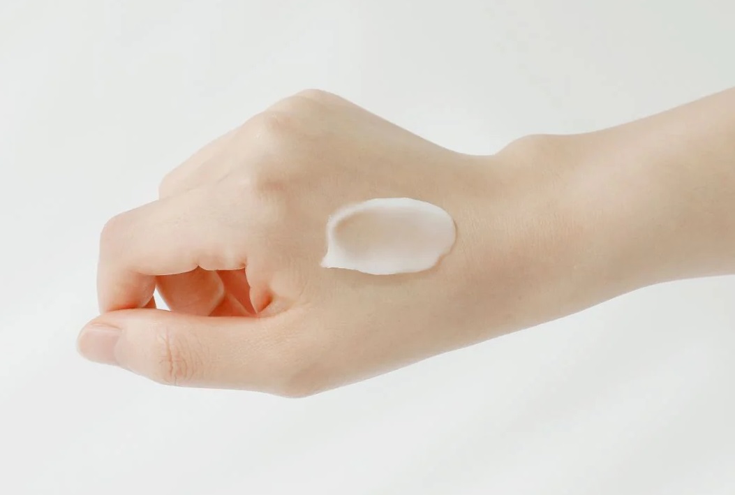 Pleťový peeling BEAUTY OF JOSEON Apricot Blossom Peeling Gel