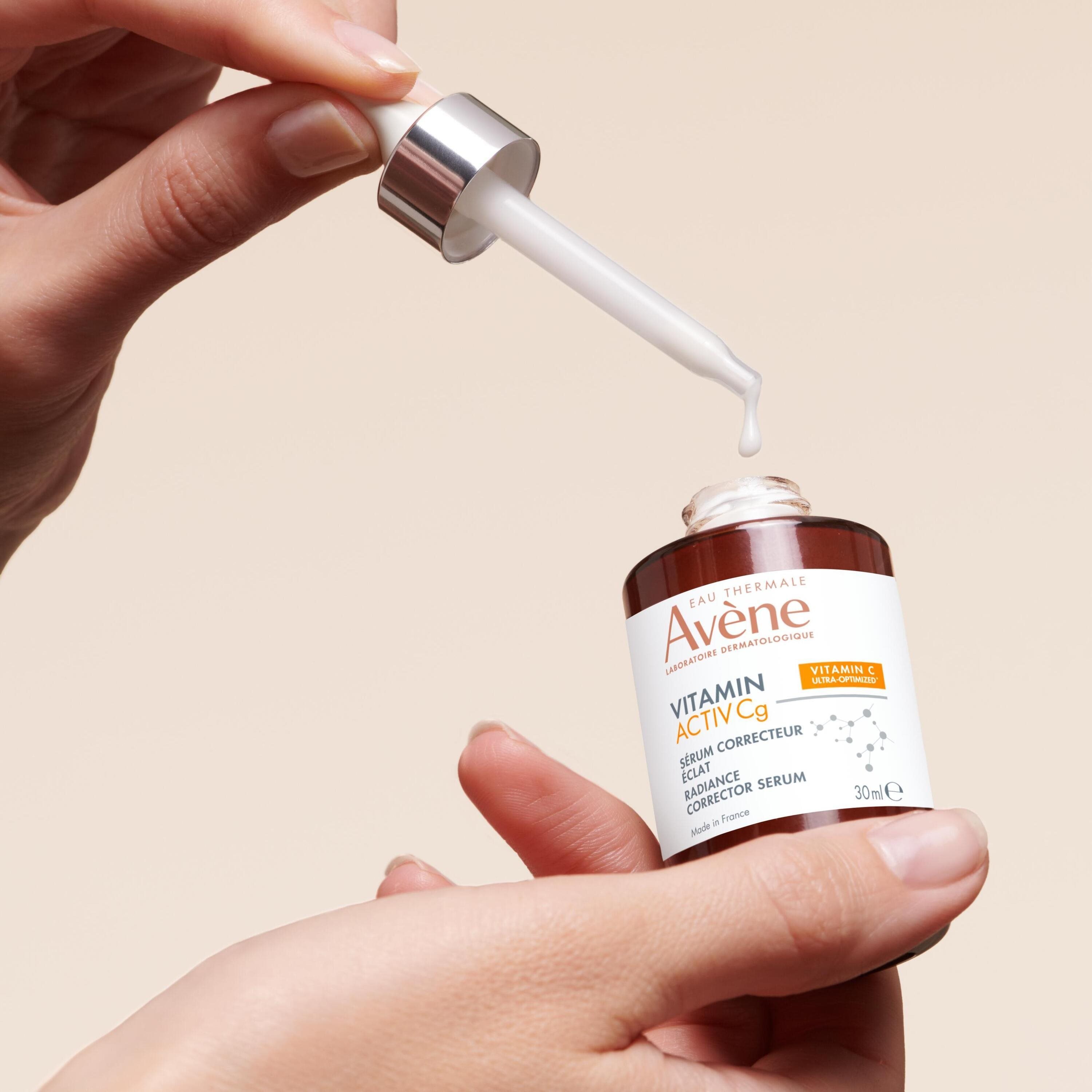 Pleťové sérum AVENE Vitamin Activ Cg Korekční sérum 30 ml