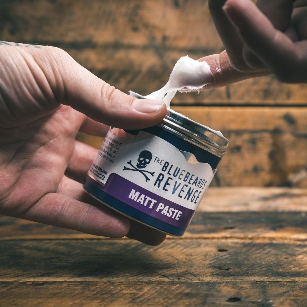 Pasta na vlasy BLUEBEARDS REVENGE Matná pasta na vlasy 150 ml
