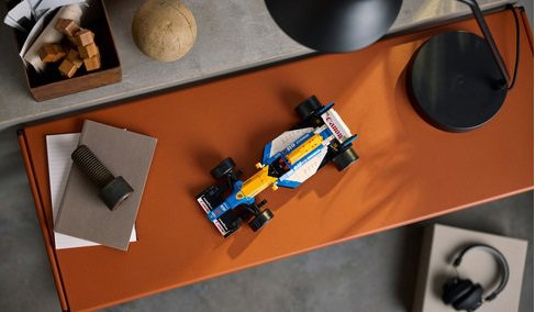 LEGO® Icons 10353 Williams Racing FW14B a Nigel Mansell