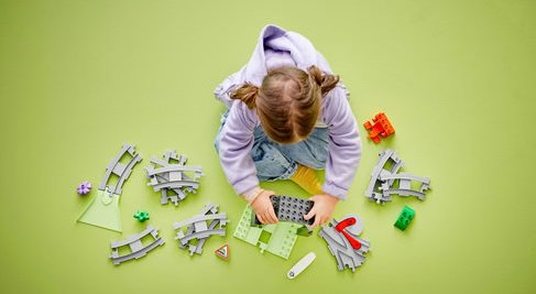 LEGO® DUPLO® 10425 Železniční tunel a koleje – rozšiřující sada