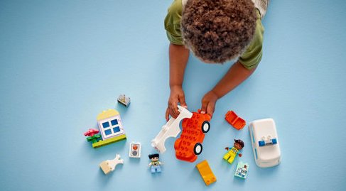 LEGO® DUPLO® 10447 Sanitka a řidič