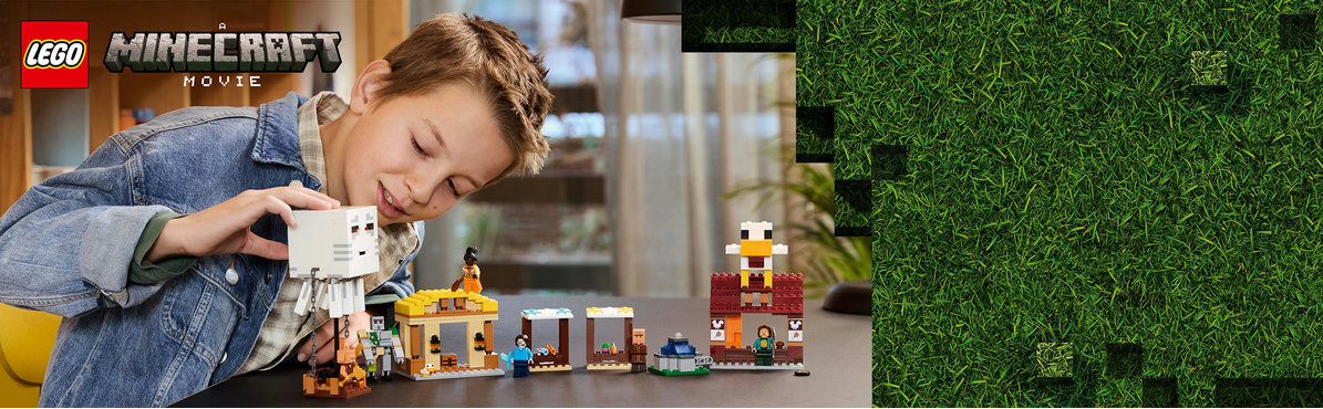 LEGO® Minecraft® 21273 Woodpecker Balloon and Attack on the Village