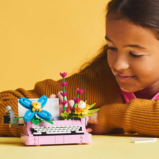 LEGO® Creator 3 in 1 31169 Schreibmaschine mit Blumen