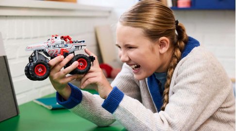 LEGO® Technic 42200 Monster Jam™ ThunderROARus™ s natahovacím motorem