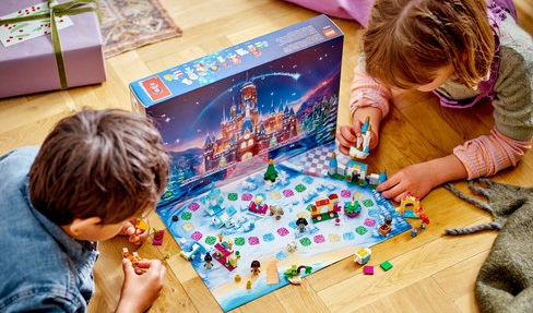 LEGO® - Disney Princess™ 43253 Adventní kalendář 2024