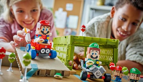 LEGO® Super Mario™ 72034 Mario Kart™ – Baby Mario vs. Baby Luigi