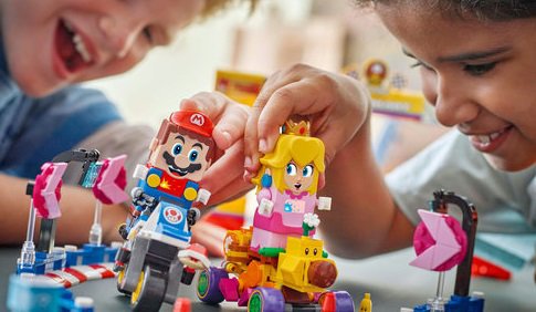 LEGO® Super Mario™ 72036 Mario Kart™ – Baby Peach a sada Grand Prix