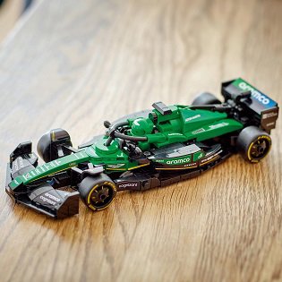 LEGO® Speed Champions 77245 Aston Martin Aramco F1® AMR24 Rennauto