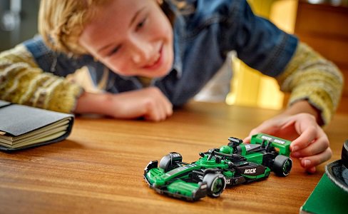 LEGO® Speed Champions 77247 KICK Sauber F1® Team C44 Rennauto