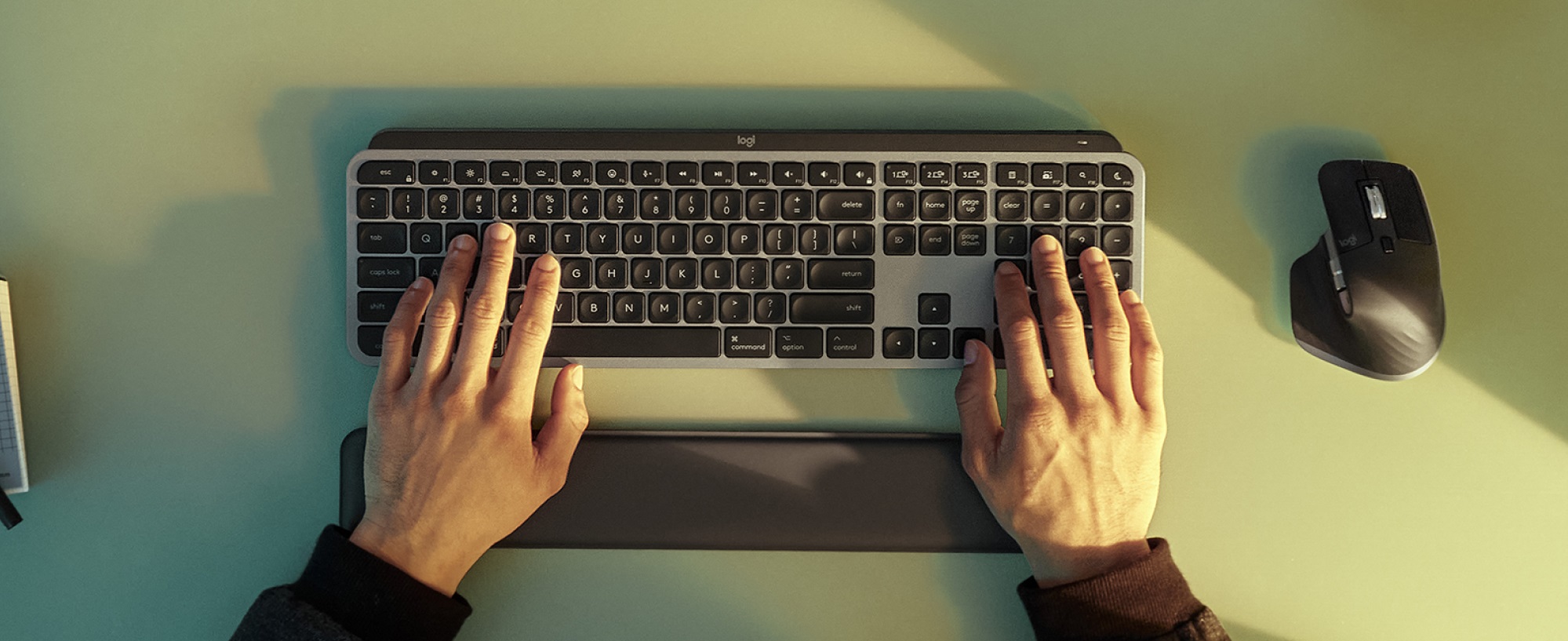 Set klávesnice a myši Logitech MX Keys S Combo for Mac