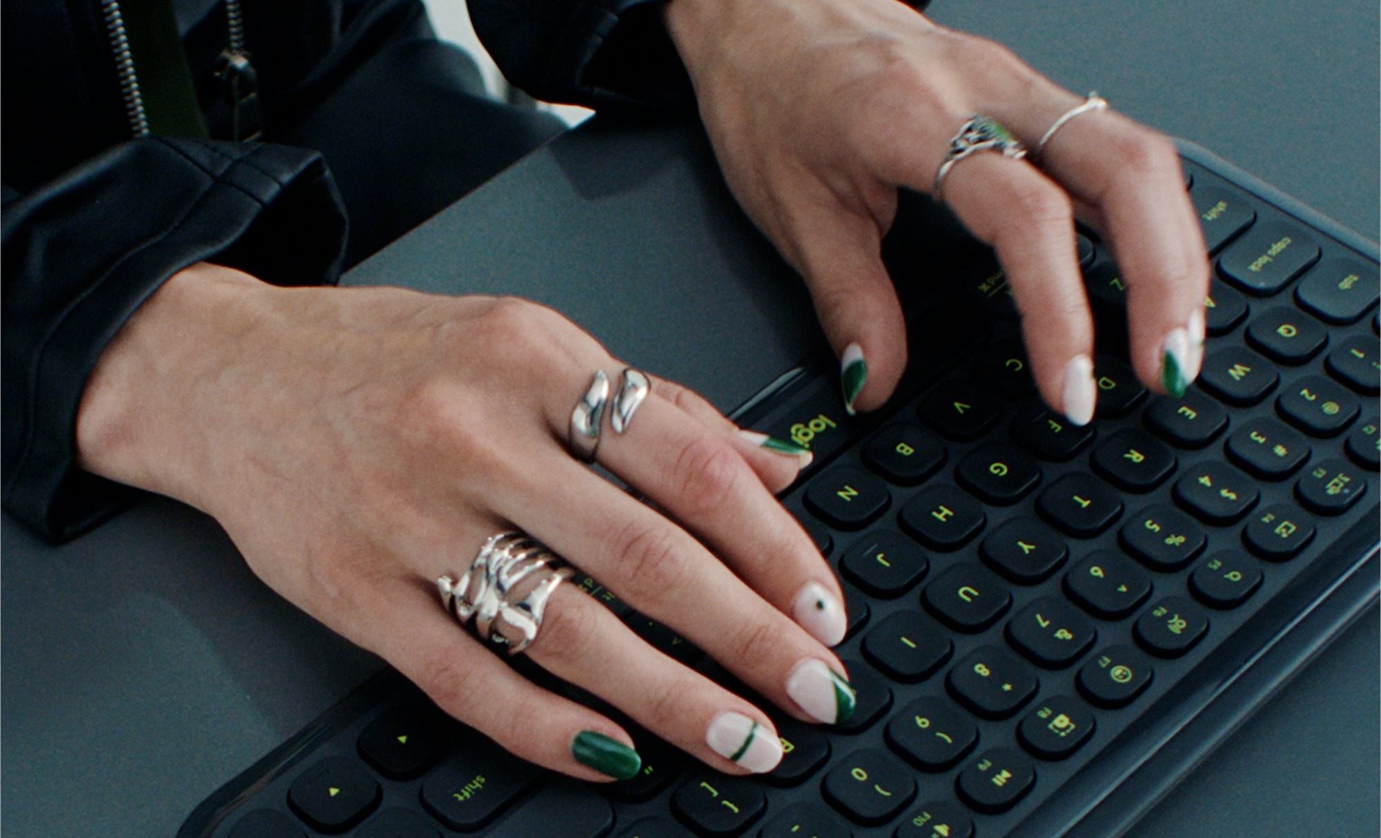 Logitech Pop Icon Keyboard