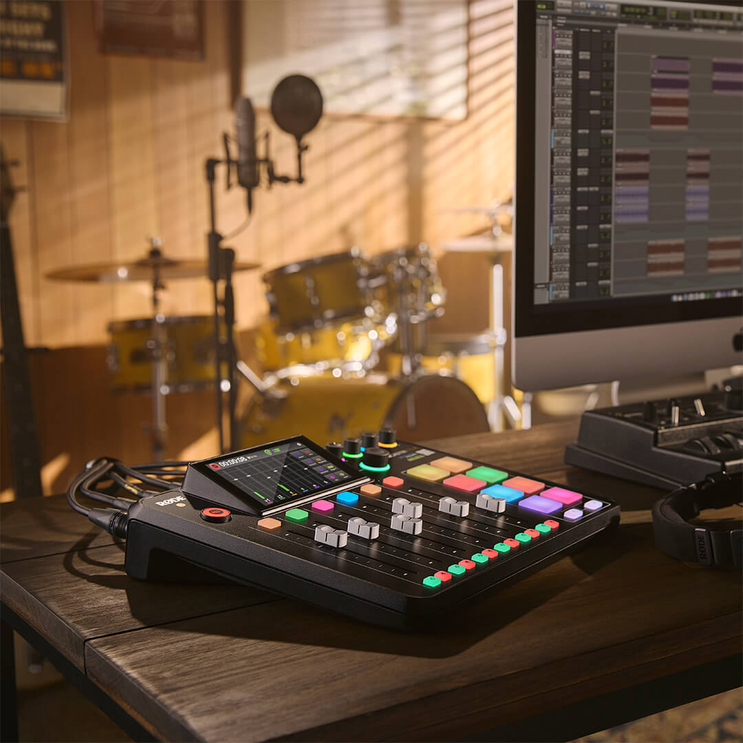 RODECaster Pro II – předzesilovače
