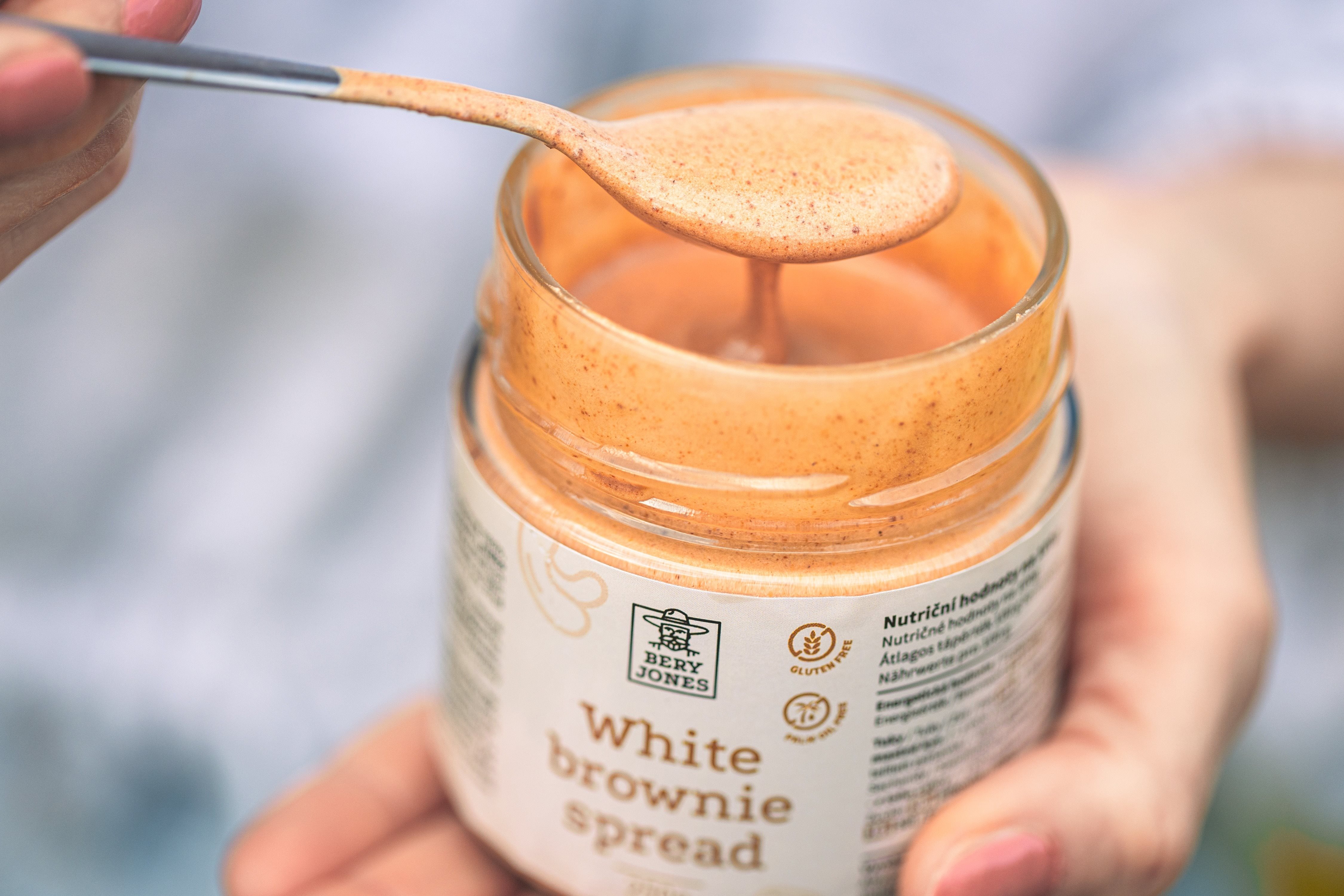 Bery Jones White brownie spread