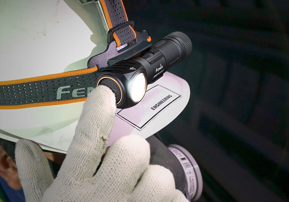 Čelovka Fenix HM61R Amber V2.0
