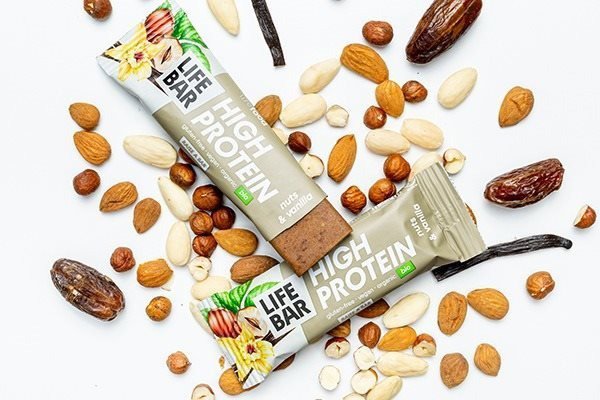 Proteinová tyčinka LIFEFOOD LIFEBAR Protein tyčinka oříšková s vanilkou BIO 40 g