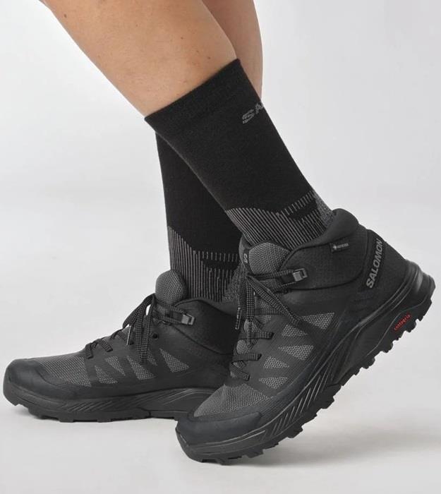 Trekové topánky Salomon Outrise MID GTX W Black/Black/Ebony