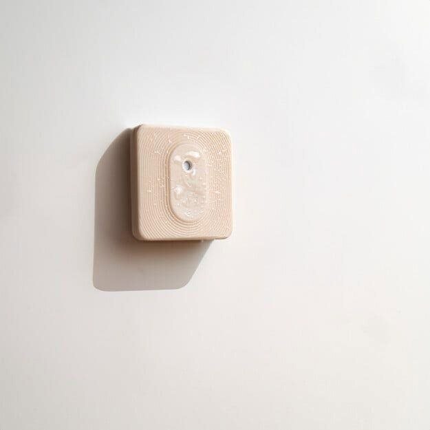 Shelly Blue H&T detector, battery operated temperature and humidity sensor, Bluetooth, ivory