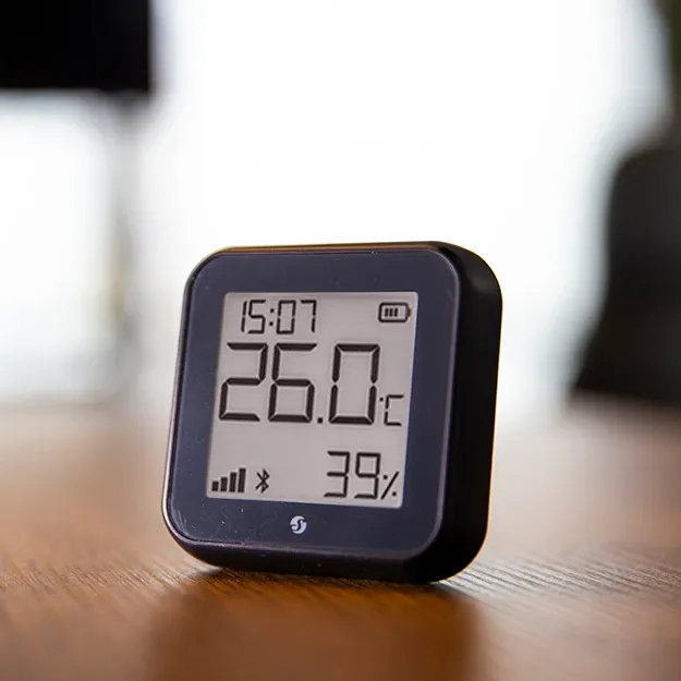 Shelly Gen3 H&T detector, battery operated temperature and humidity sensor with display, WiFi, black