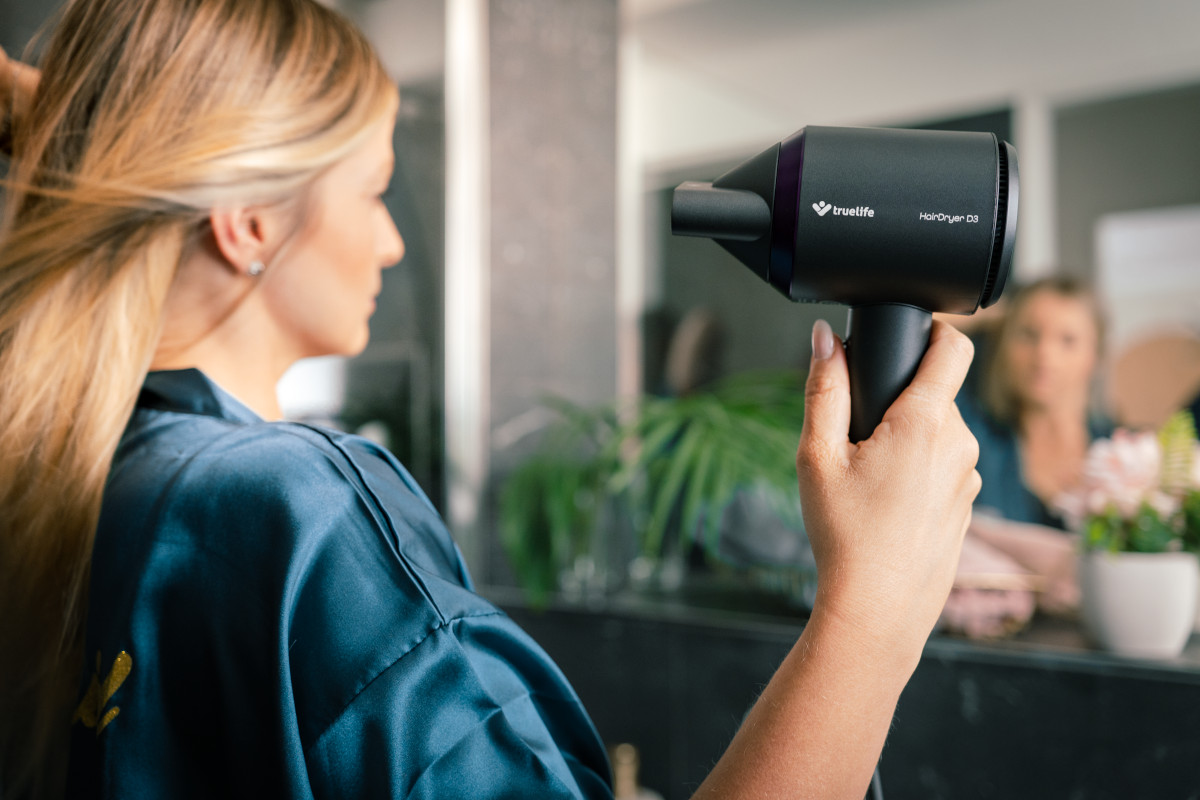 Fén na vlasy TrueLife HairDryer D3