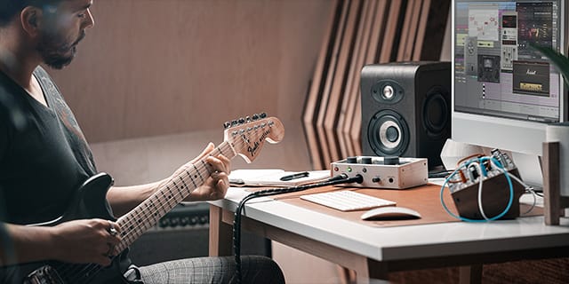 Externá zvuková karta Universal Audio Volt 276 Studio Pack