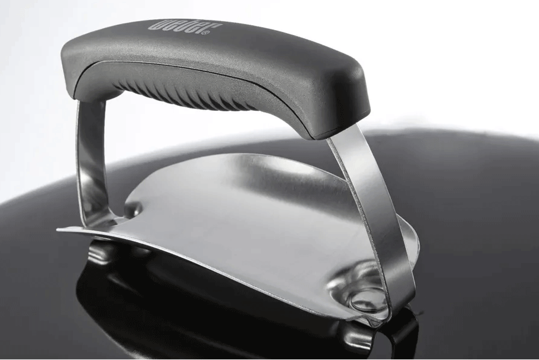 Gril Weber Classic Kettle 47 cm černý