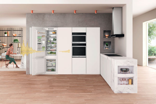 Vestavná lednice WHIRLPOOL WHC18 T573 Thunder
