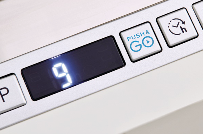 Umývačka riadu vstavaná INDESIT I3B L634 B