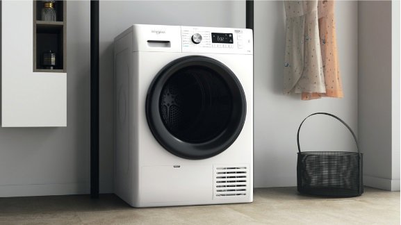 Sušička prádla WHIRLPOOL FFT M11 82B EE R